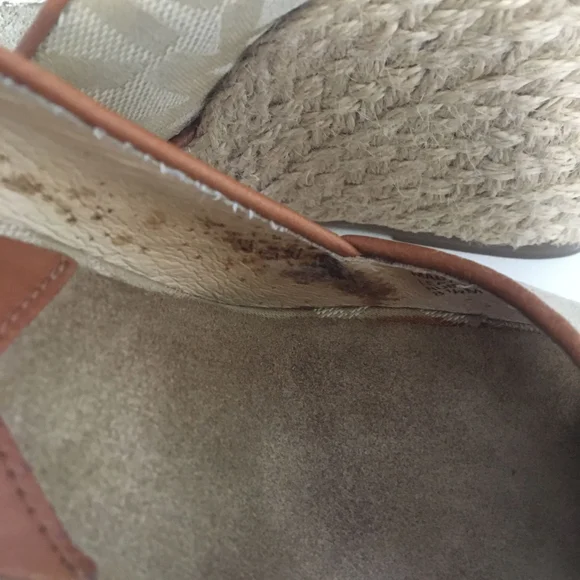 Michael Kors: MK Logo printed espadrilles wedge heels. Size 8 1/2M. Pre-owned - Picture 10 of 11